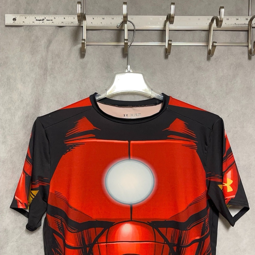 Under Armour Shirt Men's 2XL Iron Man Superhero Marvel Tee Heatgear Compression
